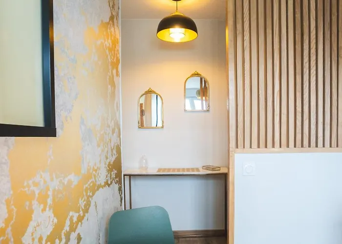 Le Golden Gare Sncf - Calme